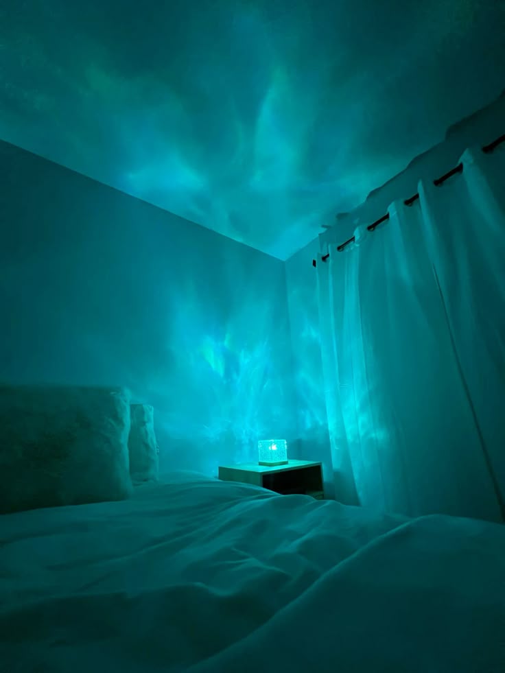 Dynamic Water Ripple Night Light - LED Projector Lamp for Bedroom and Gaming Room Decor